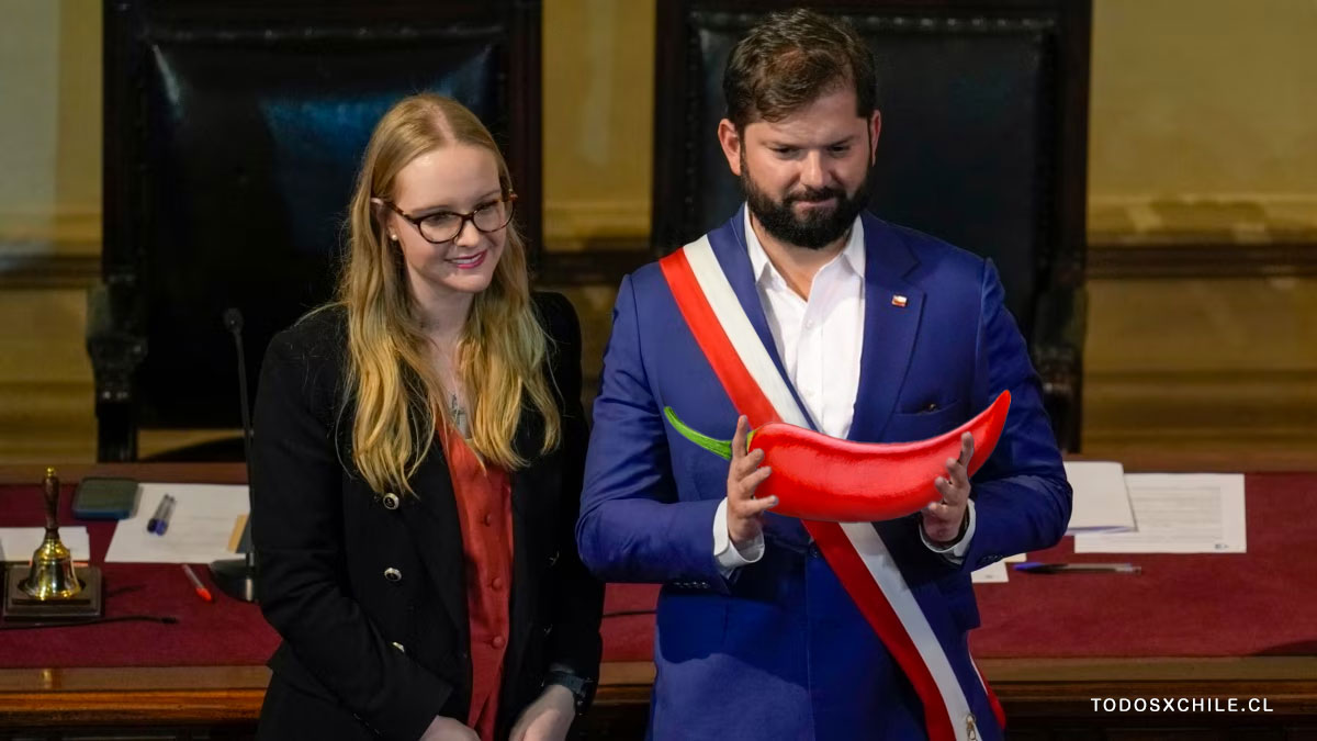 Beatriz Hevia se se hace viral con sus palabras en el cierre del proceso constitucional 2.0